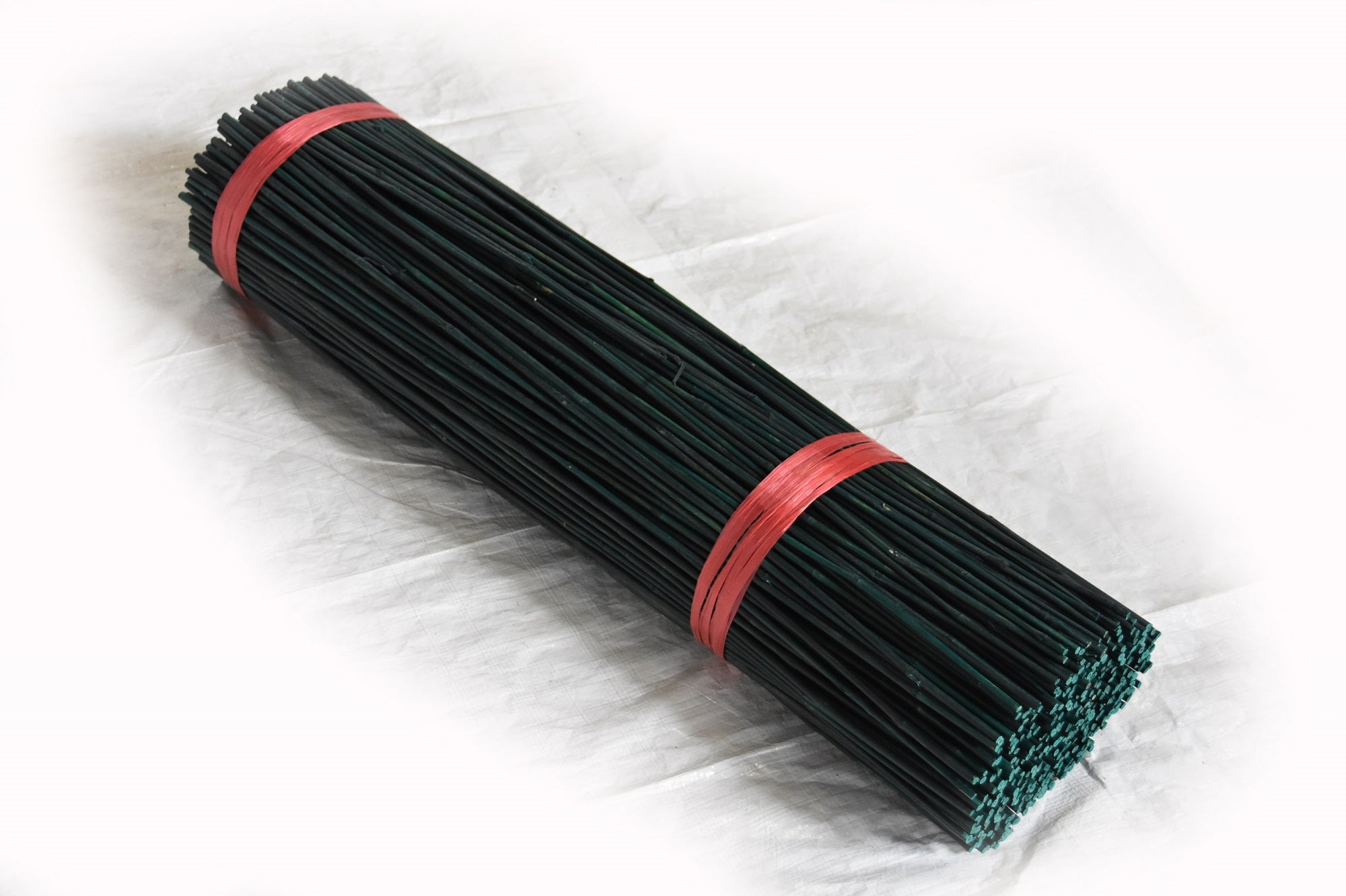 Dyed Green Bamboo Stakes 3'L x 6-8 mm - Bundle of 500 - Bamboo Toronto Store